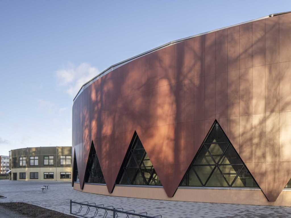 Fågelsångens Grundskola och Idrottshall